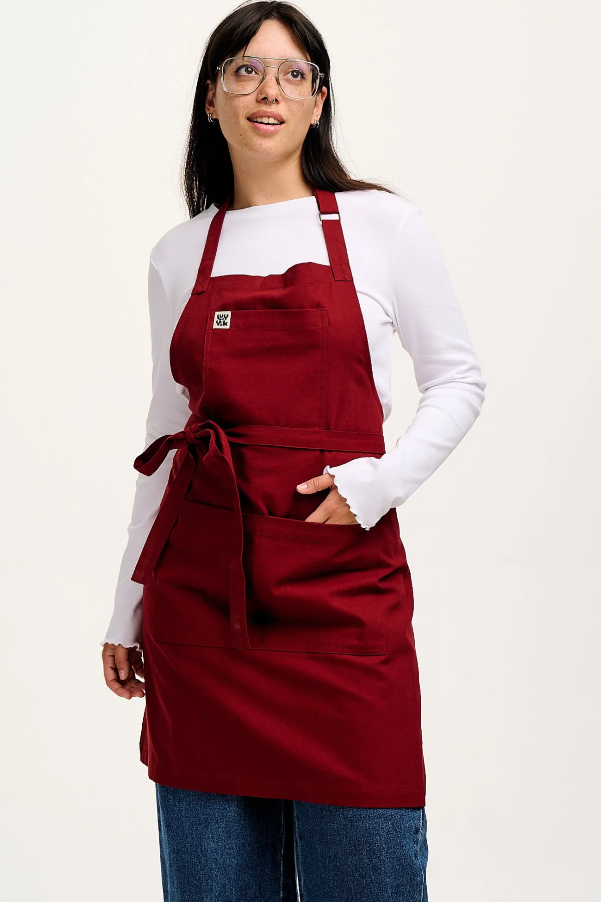 Lucy & Yak Ada - Midweight Cotton Apron in Maroon