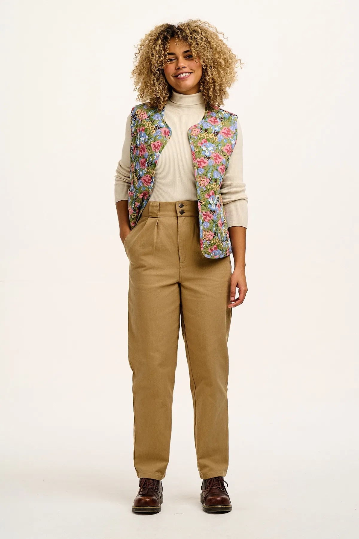 Lucy & Yak Addison - Tapered Twill Trousers in Vintage Tan