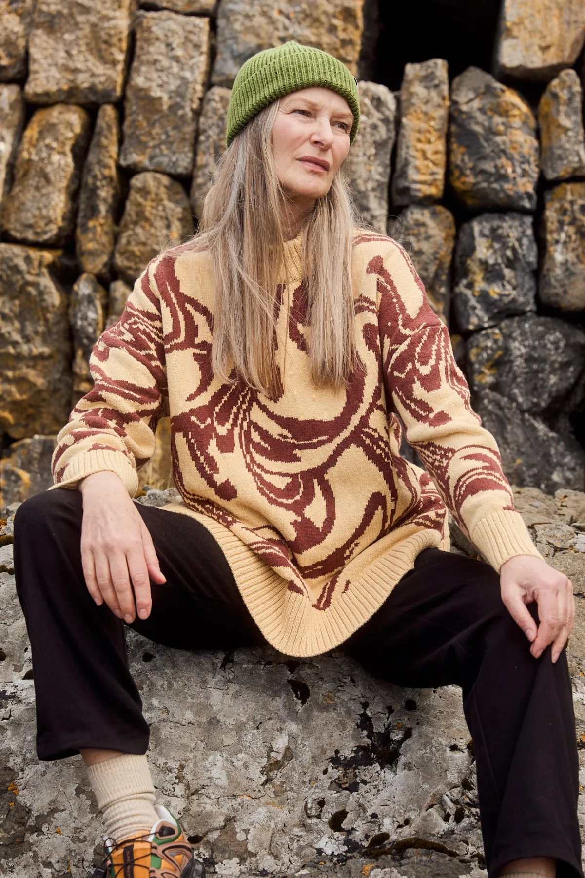 Lucy & Yak Amari - Oversized Knitted Jumper in Cream & Brown Swirl