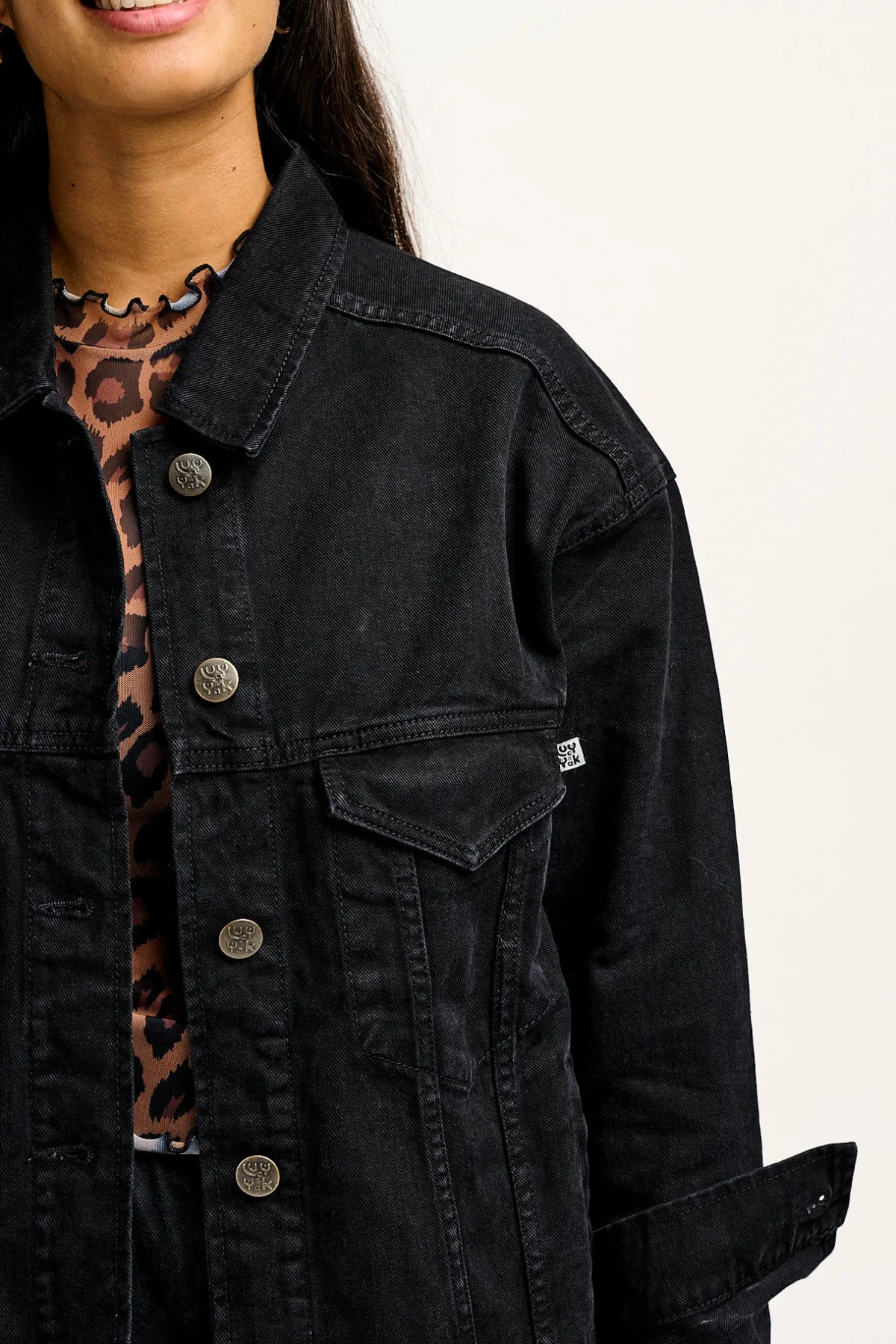 Lucy & Yak Callaway - Trucker Cotton Jacket in Washed Black Denim