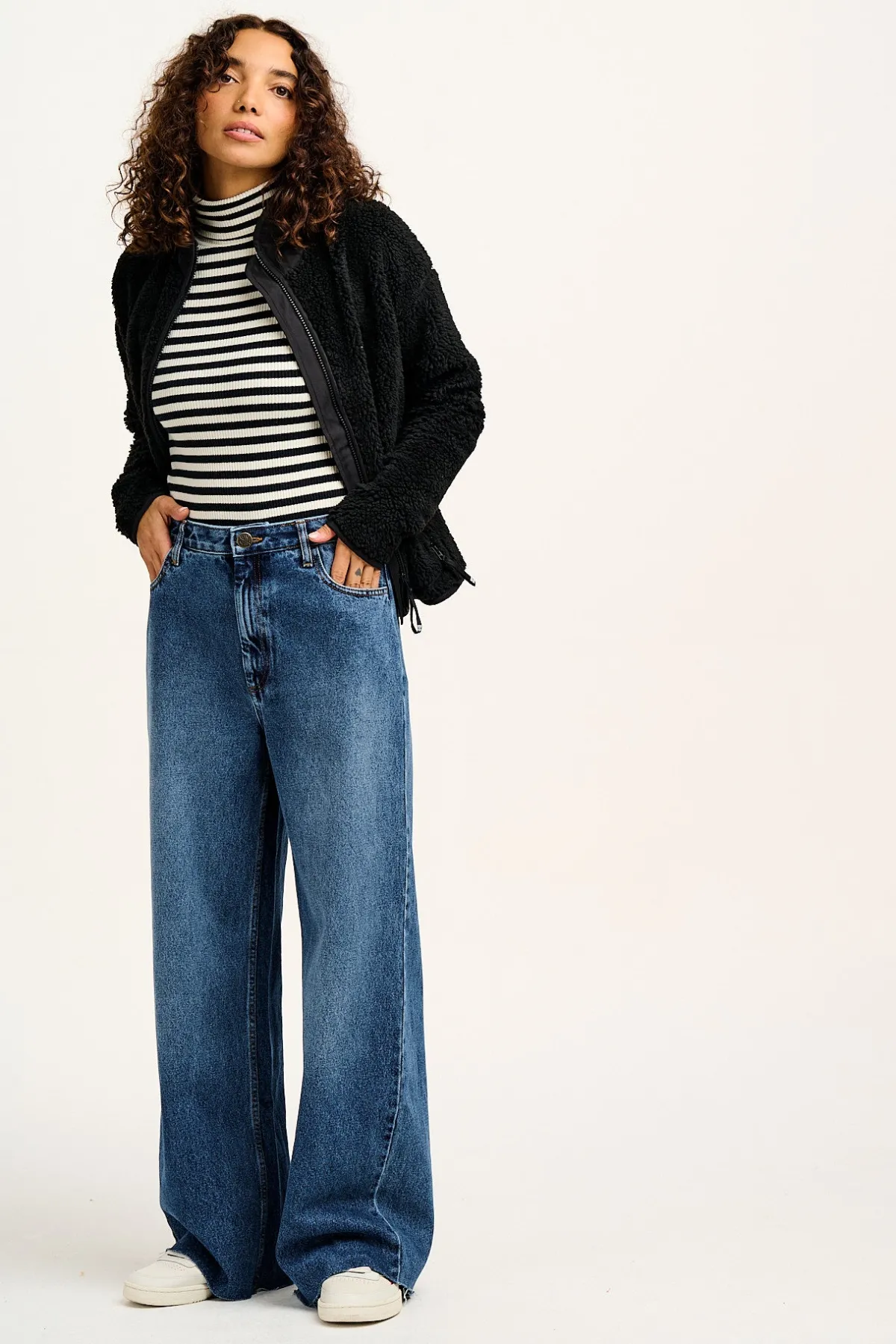 Lucy & Yak Carter - High Waisted Jeans in Vintage Wash Blue