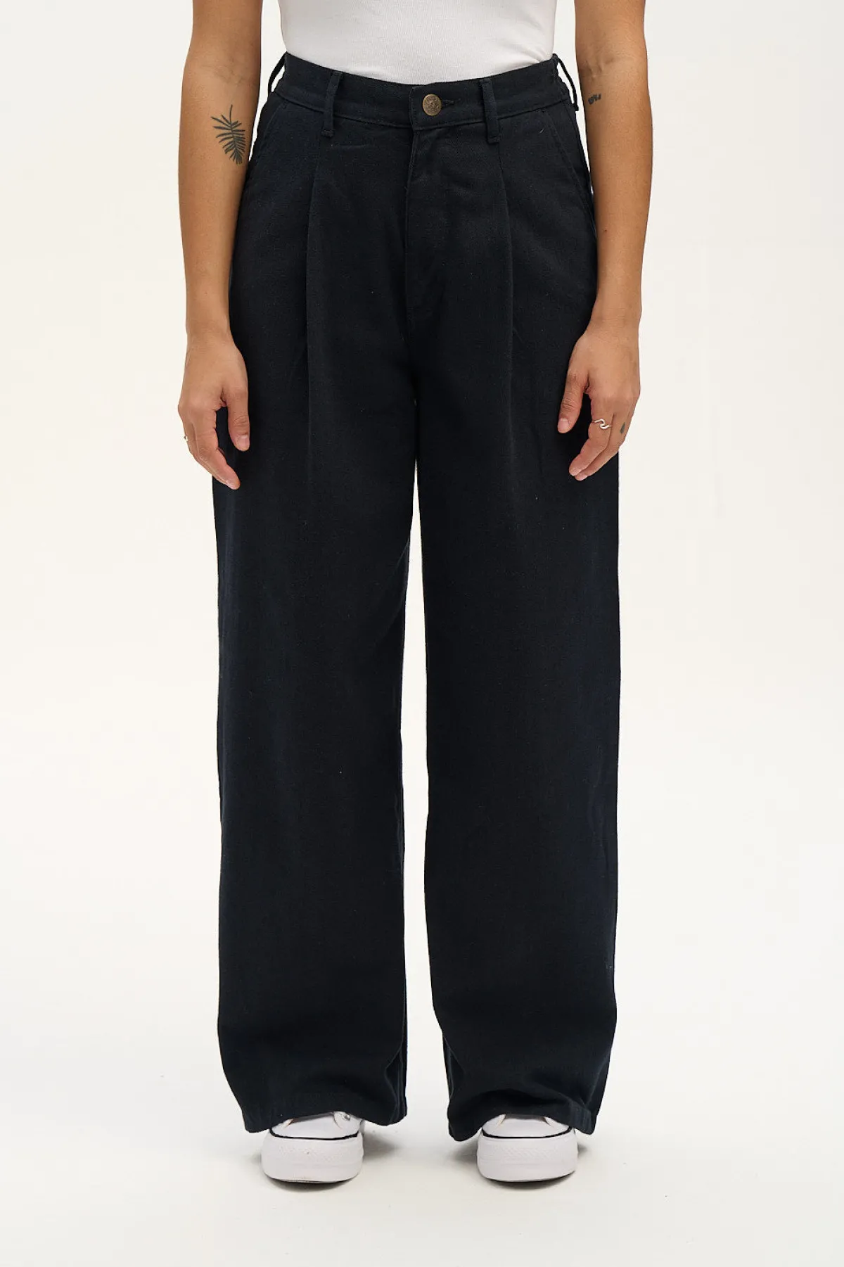 Lucy & Yak Cole - Baggy Wide Leg Denim Jeans in Black