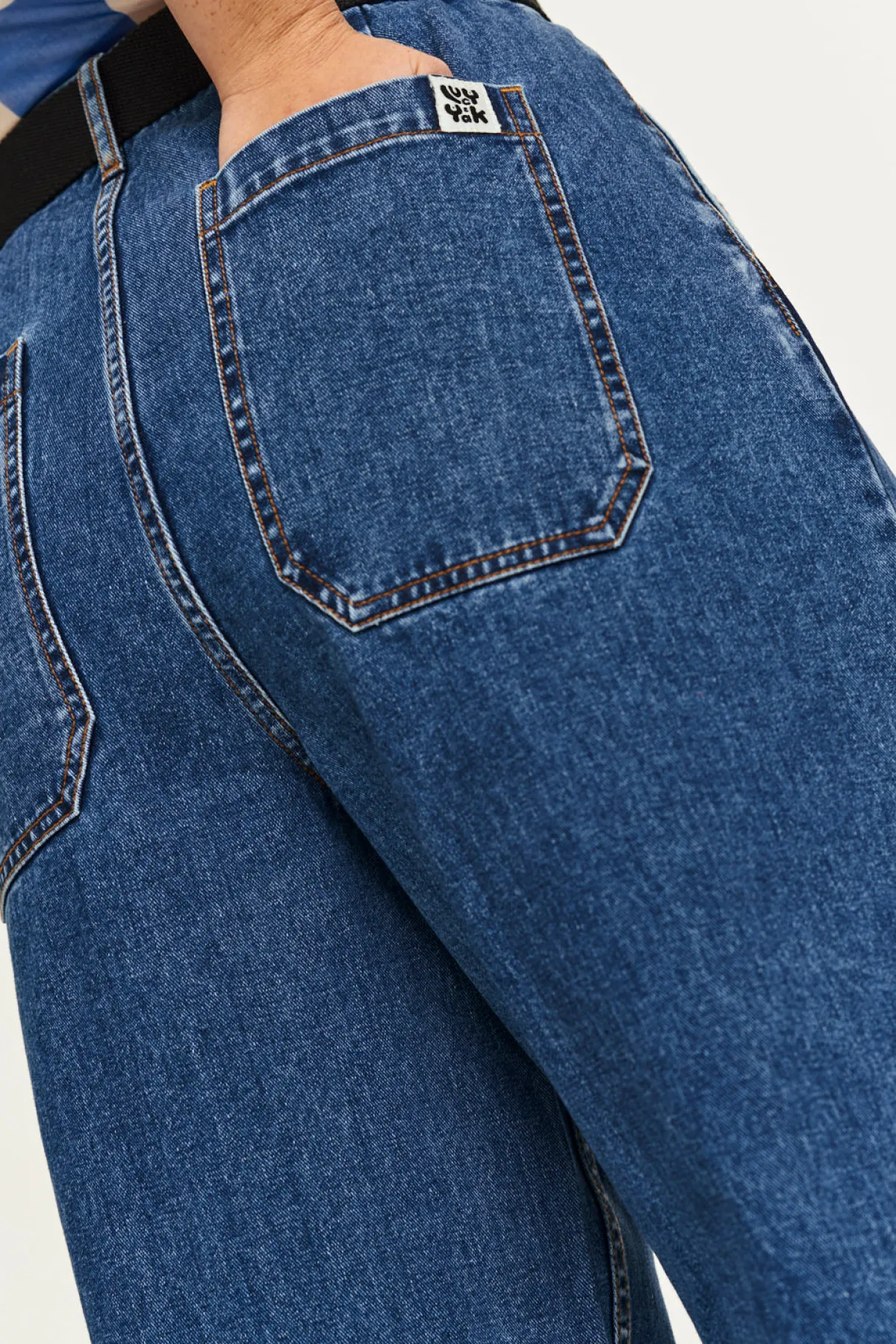 Lucy & Yak Cole - Baggy Wide Leg Denim Jeans in Mid Wash Blue