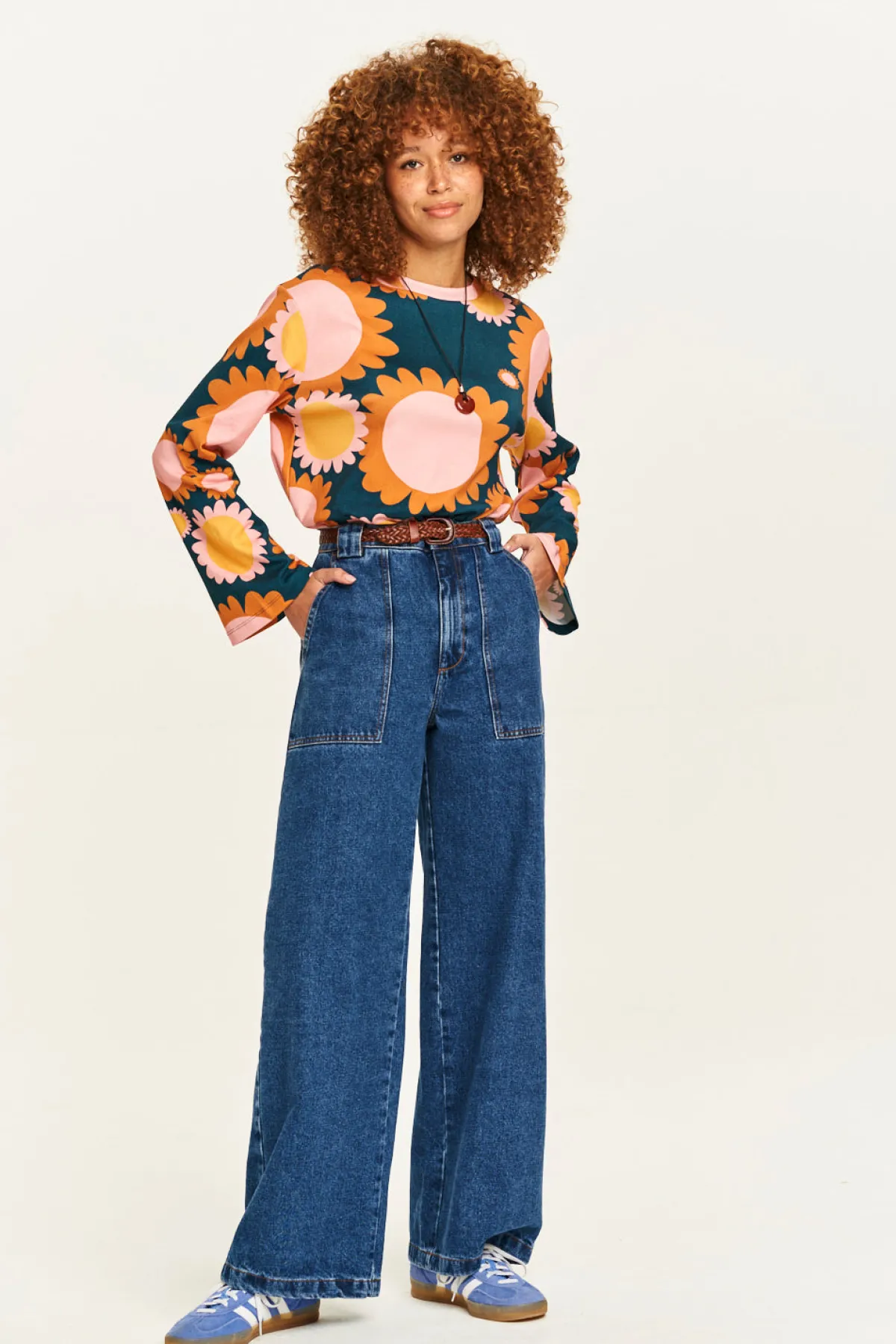 Lucy & Yak Delores - Wide Leg Denim Jeans in Mid Wash Blue