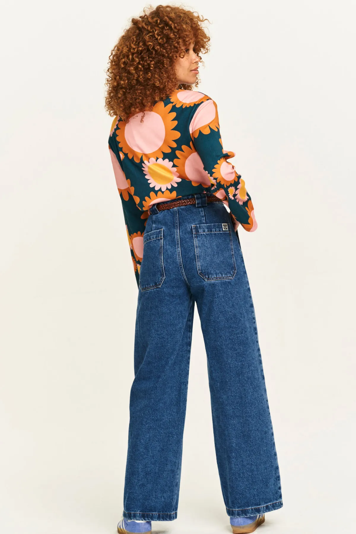 Lucy & Yak Delores - Wide Leg Denim Jeans in Mid Wash Blue