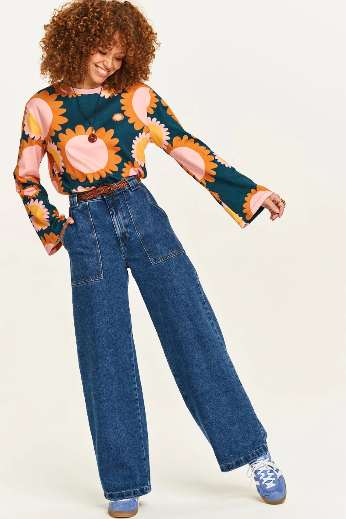 Lucy & Yak Delores - Wide Leg Denim Jeans in Mid Wash Blue