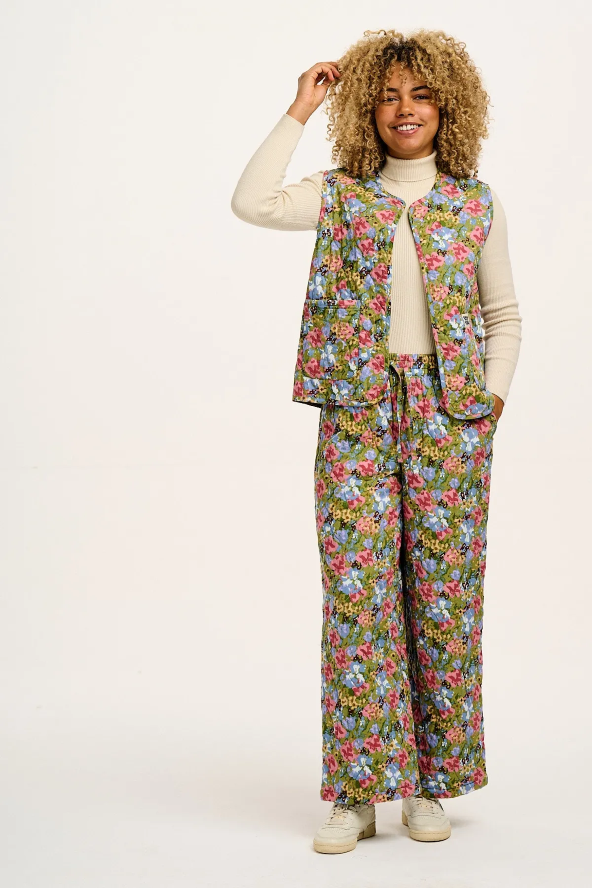 Lucy & Yak Emery - Reversible Quilted Gilet in Elsinore Floral Print
