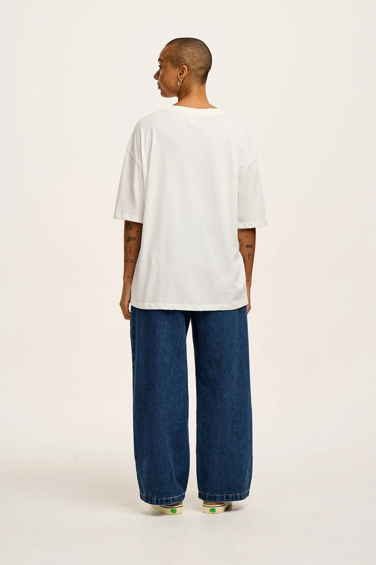 Lucy & Yak L.E. Benny - Oversized Cotton Tee in Artist Print by Bojana
