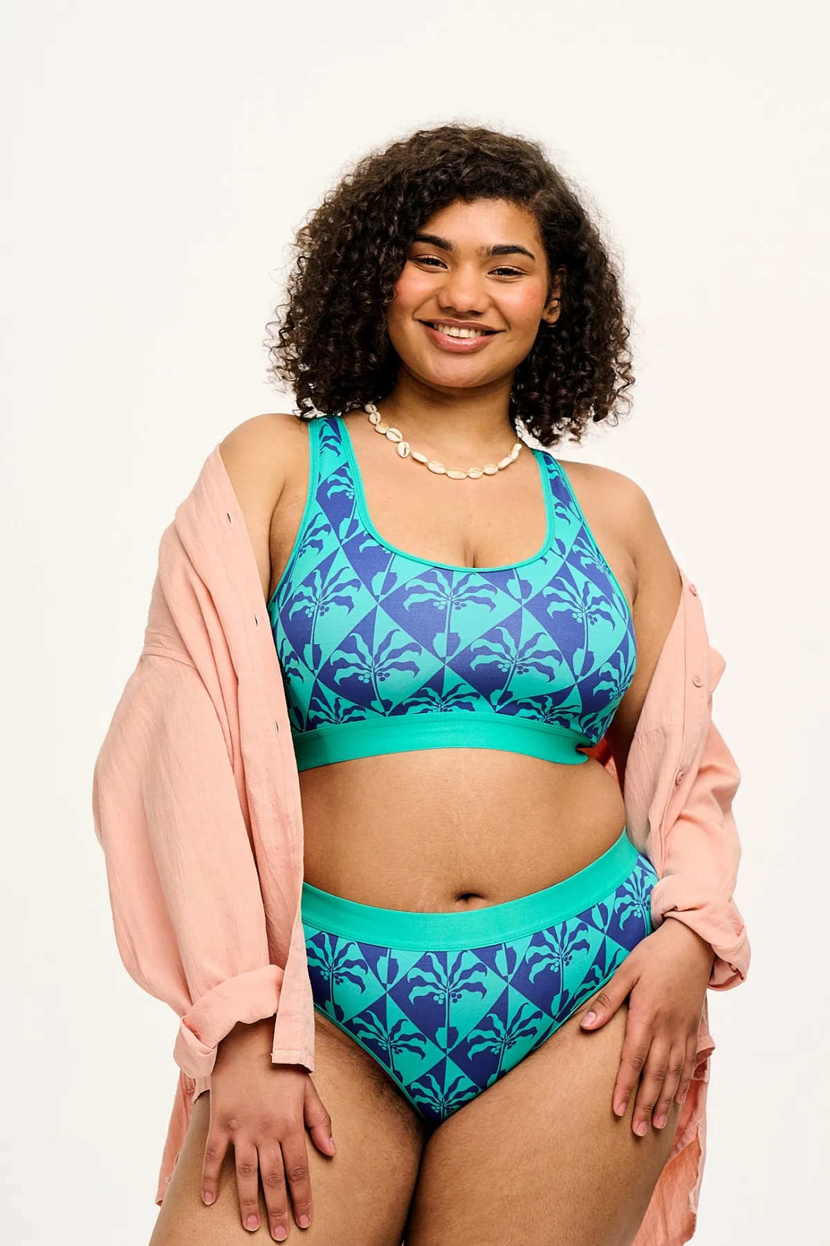 Lucy & Yak L.E. Iona - Racer Back Cotton & Bamboo Crop Top in Artist Print by Tara Khorzad