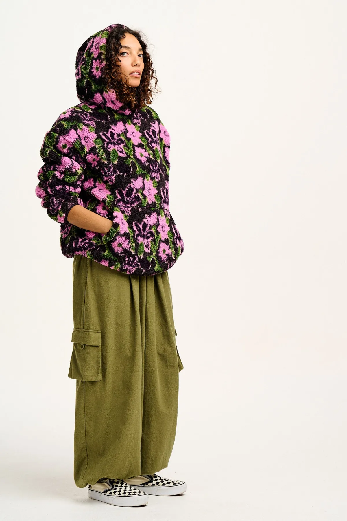 Lucy & Yak Rory - Borg Fleece Hoodie in Wilderley Floral Print