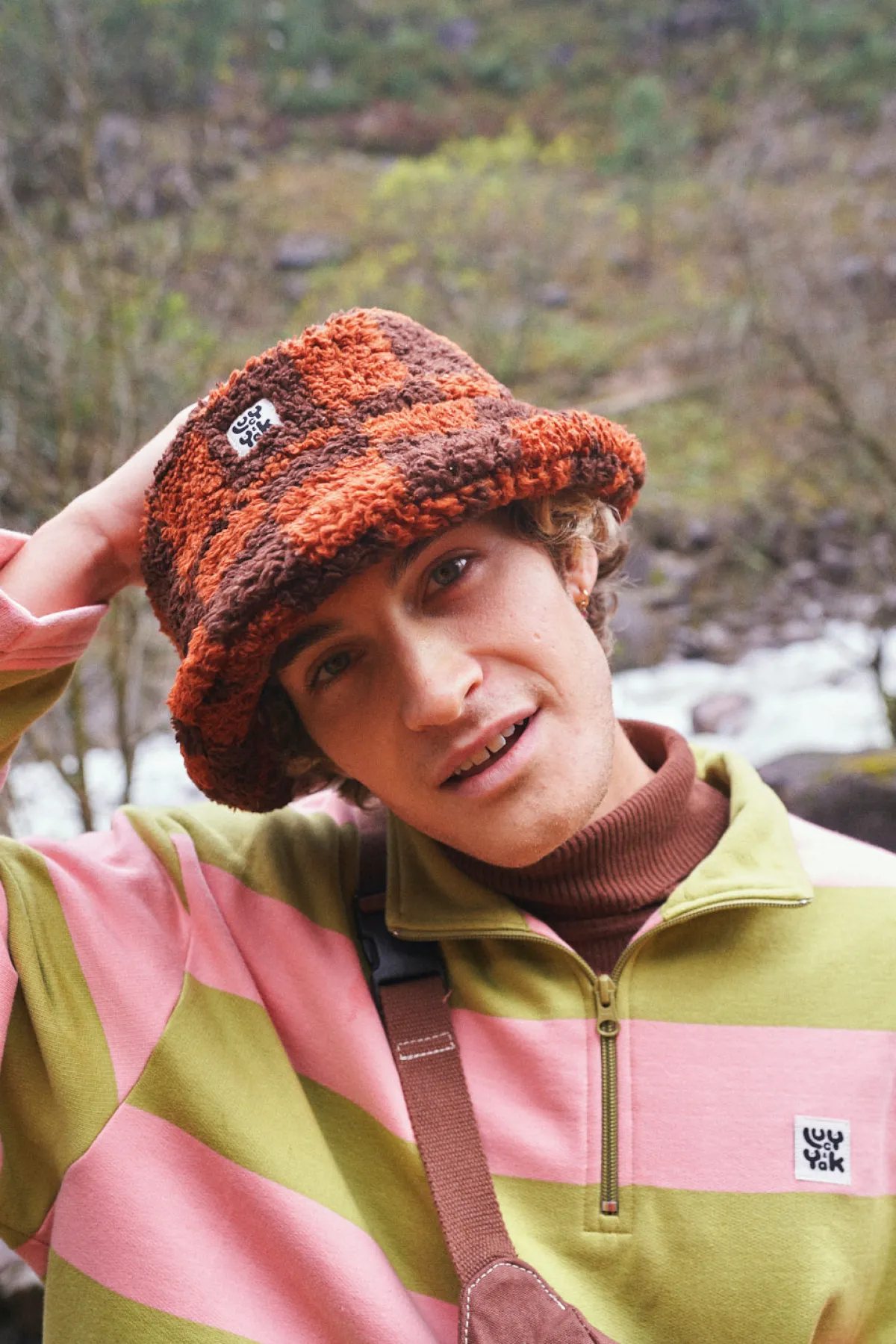 Lucy & Yak Travis - Borg Fleece Bucket Hat in Terry Print